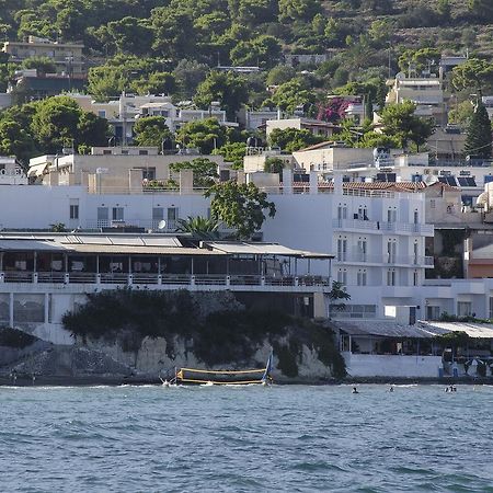 Paradiso Resort Agia Marina  Екстериор снимка