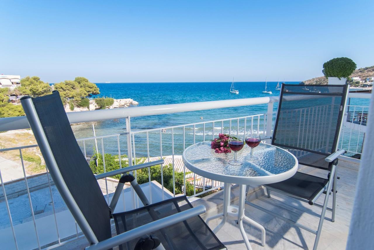 Paradiso Resort Agia Marina  Екстериор снимка