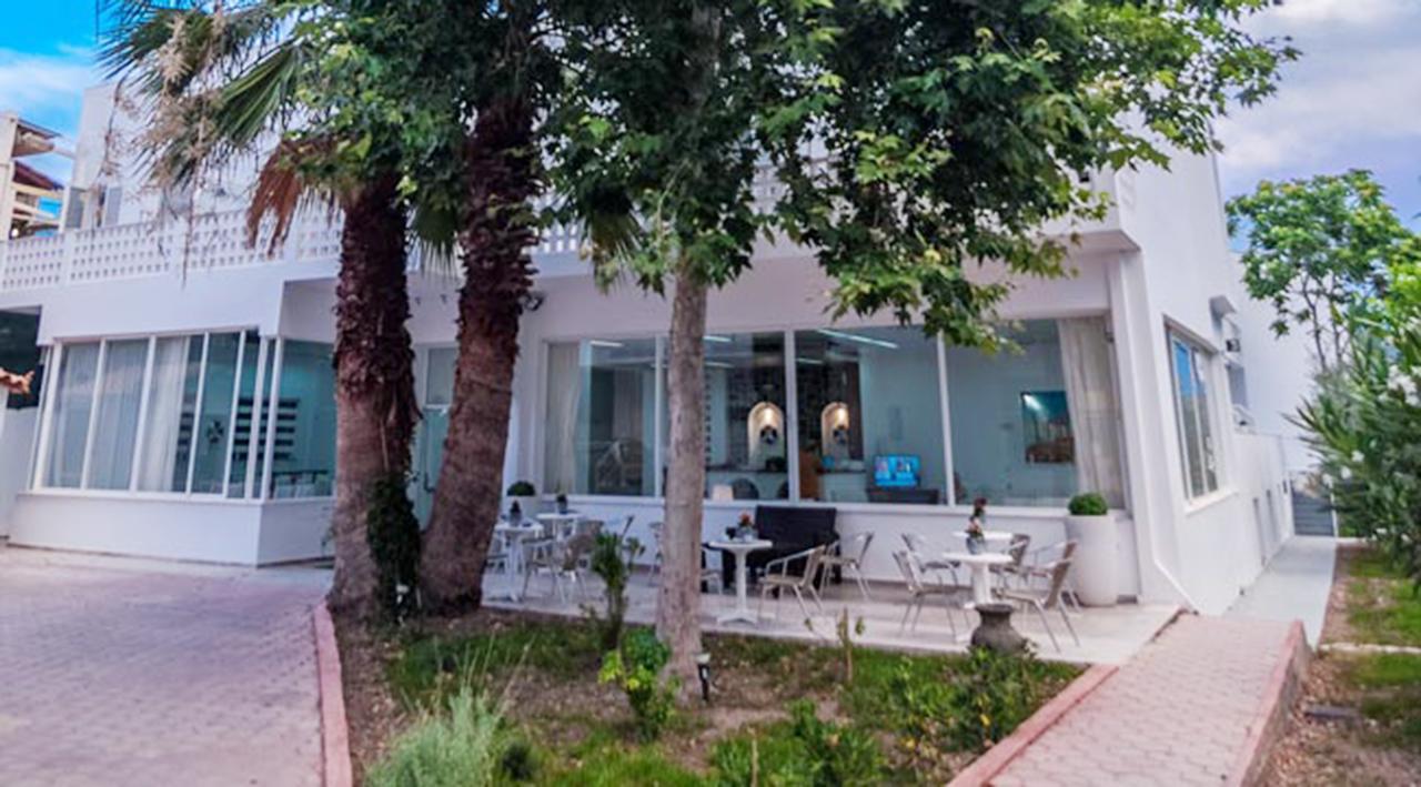 Paradiso Resort Agia Marina  Екстериор снимка
